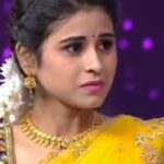 Rithika Tamil Selvi Instagram - #crying in serials is not that easy... many artists does that without using glycerin... and I'm learning it by observing my seniors... here is a small try from side in a reality show 👆 show : varuthapadatha valibar sangam available on hotstar (video rights belongs to #vijaytelevision and #disneyplushotstarvip) . . . #rithika #tamil_rithika #rithikavijaytv #Rithika #serialcrying #rithikacookwithcomali #rithikacwc #vijaytvserial #vijaytvactress #vijaystars #vijaytvshows #vijaytvartist #vijaytelevision