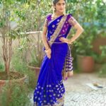 Rithika Tamil Selvi Instagram - Throwback pics✨ . . . . #Rithika #tamil_rithika #rithika #throwback #sareelove #traditionalwear #saree #bluesaree #rithikavijaytv #vijaystars