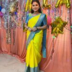 Rithika Tamil Selvi Instagram - 💛💙 Saree @ashas_womens_collection Blouse @niraa_celebrating_fashions . . . #rithika #tamil_rithika #amirthabaakiyalakshmi #vijaystars #vijaytelevision #baakialakshmivijaytv