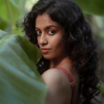 Roshini Haripriyan Instagram – Eyes tell what words can’t 🤍

Photography @irst_photography 

#roshniharipriyan #red #potraits