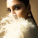 Rukmini Maitra Instagram - I spy with my little eye..👁
