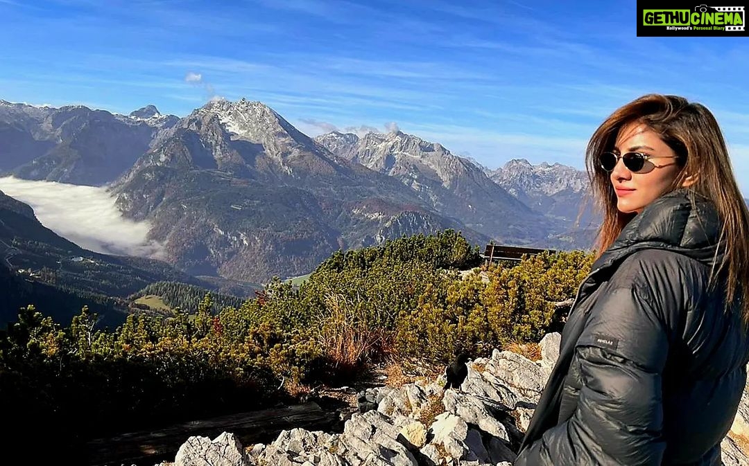 Rukmini Maitra Instagram - The evening sun hits just right..🧡 Berchtesgaden, Germany-Eagles Nest