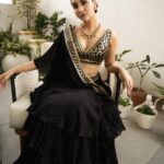 Rukmini Maitra Instagram - ♠️🖤 #SheraBangali2022 Outfit @gopivaiddesigns Styling @styleographbychikkygoenka Hair & Makeup @makeupartist_prasenjit Photography @pixelamalgam