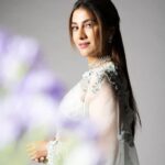 Rukmini Maitra Instagram - Believe in the Power of Beauty in Simplicity..🤍💜 Outfit @eshaanijayaswal Styling @styleographbychikkygoenka Makeup @makeupbybithikabenia Hair @hairbymousami Photography @pixelamalgam