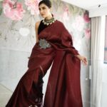 Rukmini Maitra Instagram - I know I've kept you waiting..😉 #KIFF #KIFF2022 #28thKIFF Outfit Custom made by @kiranuttamghosh Styling @styleographbychikkygoenka Makeup & Hair @makeupartist_prasenjit Photography @pixelamalgam