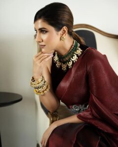 Rukmini Maitra Instagram - I know I\'ve kept you waiting..😉

#KIFF #KIFF2022 #28thKIFF 

Outfit Custom made by @kiranuttamghosh 
Styling @styleographbychikkygoenka 
Makeup & Hair @makeupartist_prasenjit 
Photography @pixelamalgam
