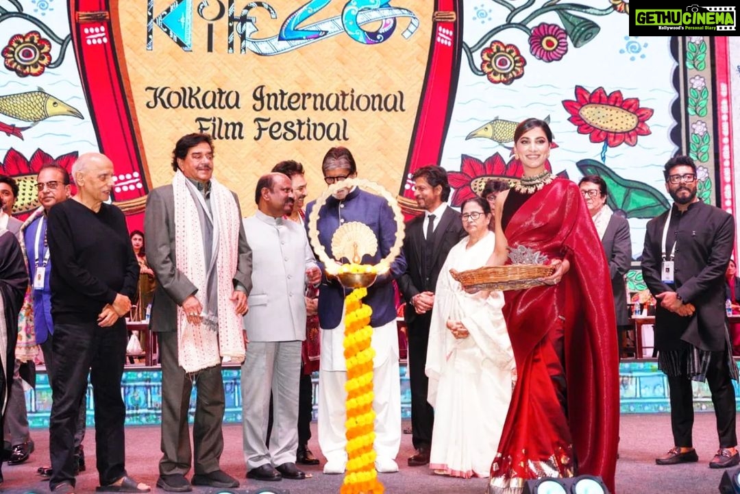 Rukmini Maitra Instagram - Such an honour inaugurating the #28thKIFF alongside our Honorable Chief Minister @mamataofficial and other eminent stalwarts of the industry.. Truly Grateful 🙏🏻⭐️ #KIFF2022 #KIFF