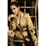 Rukmini Maitra Instagram - We're getting there..Steadily..☝🏻💥 #dancedancejuniorseason3 every Saturday and Sunday night at 9:30pm on @starjalsha Outfit @reik.studio Styling @styleographbychikkygoenka Makeup @makeupbybithikabenia Hair @hairbymousami Photography @pixelamalgam