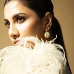Rukmini Maitra Instagram - I spy with my little eye..👁