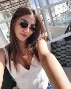 Rukmini Maitra Instagram - Felt cute, cause I am Cute!🥰😝🌞 #notdeleting 😌