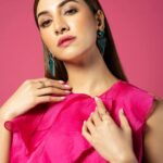 Rukmini Maitra Instagram - "Enough of PINK!".. Said No Girl Ever!💕😌 #dancedancejuniorseason3 tonight at 9:30pm only on @starjalsha Outfit @richakhemkalabel Styling @styleographbychikkygoenka Makeup @makeupbybithikabenia Hair @hairbymousami Photography @pixelamalgam