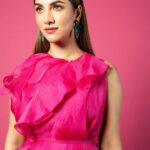 Rukmini Maitra Instagram - "Enough of PINK!".. Said No Girl Ever!💕😌 #dancedancejuniorseason3 tonight at 9:30pm only on @starjalsha Outfit @richakhemkalabel Styling @styleographbychikkygoenka Makeup @makeupbybithikabenia Hair @hairbymousami Photography @pixelamalgam