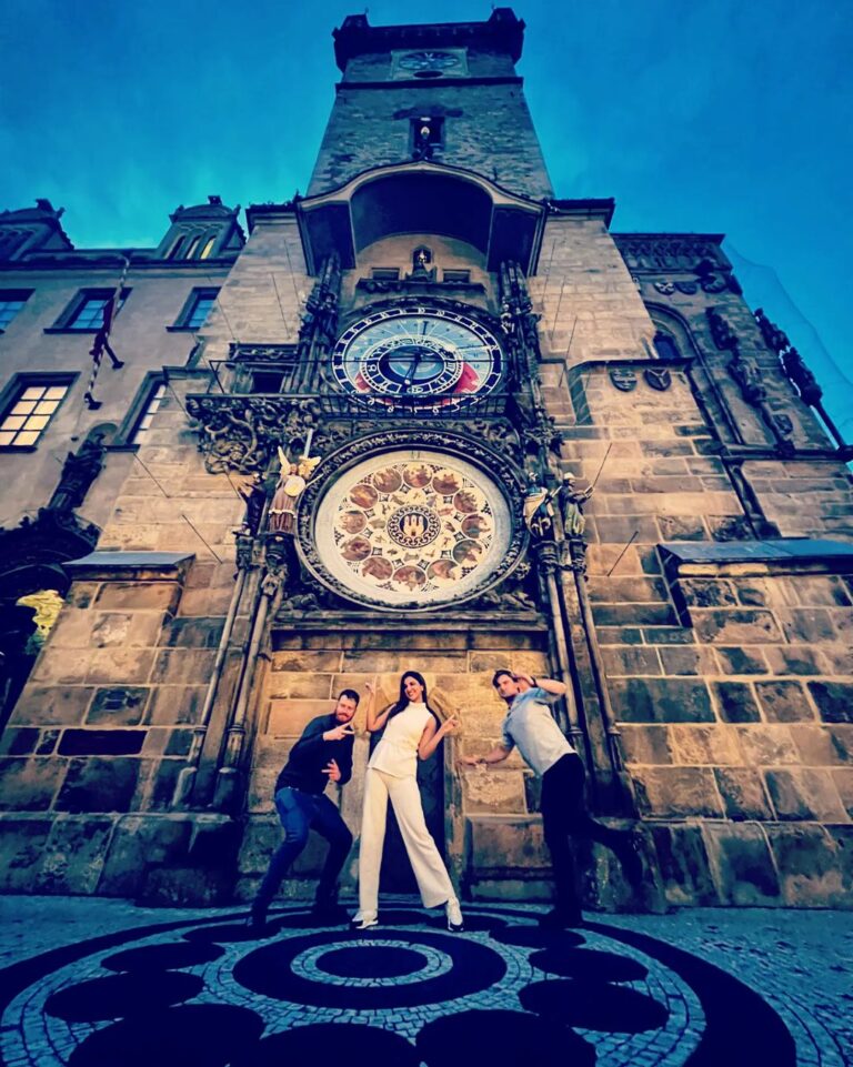 Rukmini Maitra Instagram - New place, Old Soul..💕 Praha City ❤