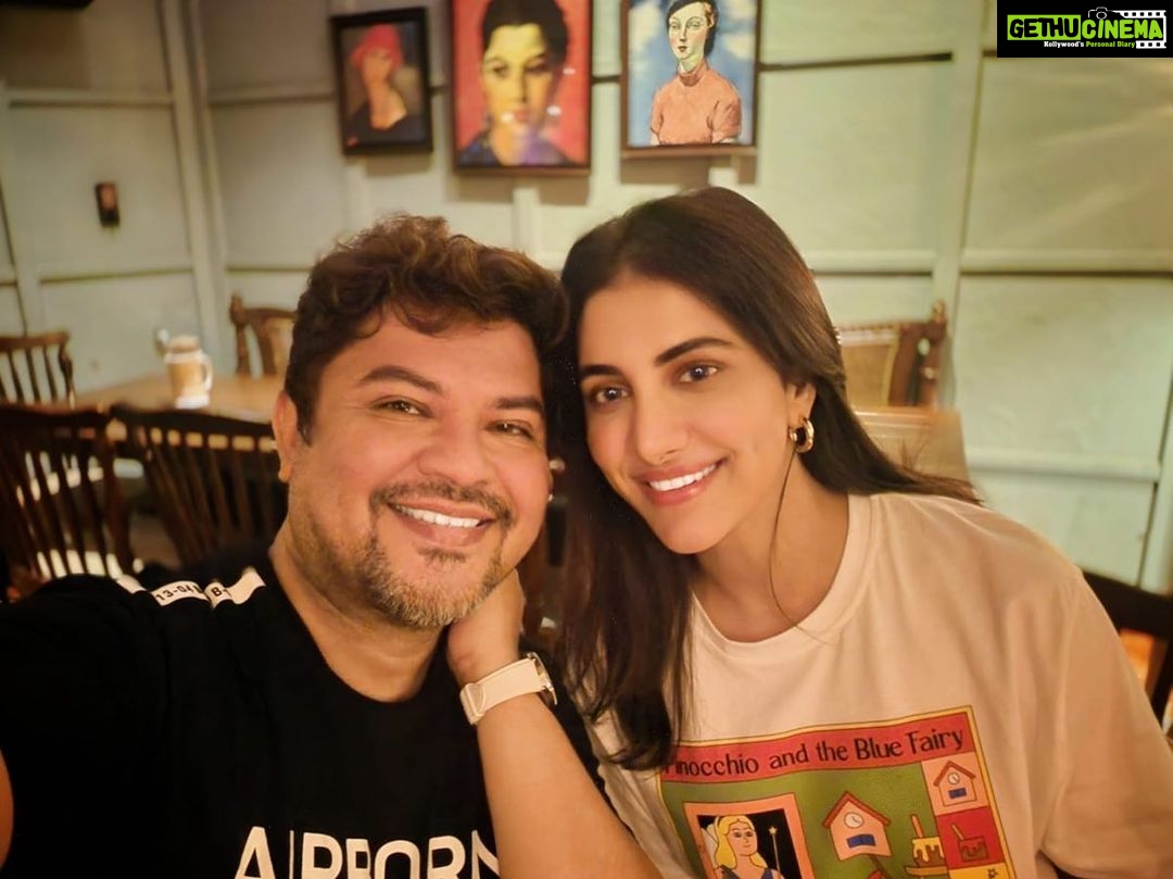 Rukmini Maitra Instagram - Saturday Night Done Right! So much fun catching up with you @ramkamalmukherjee over some healthy food and some unhealthy well…”nevah”mind!😜 Let’s just say, we needed this! #BINODIINI Reunites!😘 Mumbai, Maharashtra
