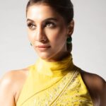 Rukmini Maitra Instagram - I know I had you at Yellow..😉 Outfit @meghabansalofficial Styling @styleographbychikkygoenka Hair @hairbymousami Makeup @makeupbybithikabenia Photography @pixelamalgam