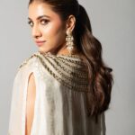Rukmini Maitra Instagram - 🤍.. #DanceDanceJuniorSeason3 #DDJSeason3 Saturday-Sunday 9:30pm Only on @starjalsha Stylist @styleographbychikkygoenka Hair @hairbymousami Makeup @makeupbybithikabenia Outfit @aashimabehl Jewelry @nornament Photography @pixelamalgam