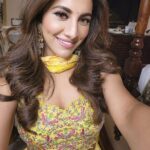 Rukmini Maitra Instagram - Goodmorning!🌼🌞 #SelfieGameNOTStrongButFeelingCute 🥰 😑🤭 #Throwback