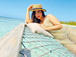 Rukmini Maitra Instagram - 👒✔️ or 👒✖️