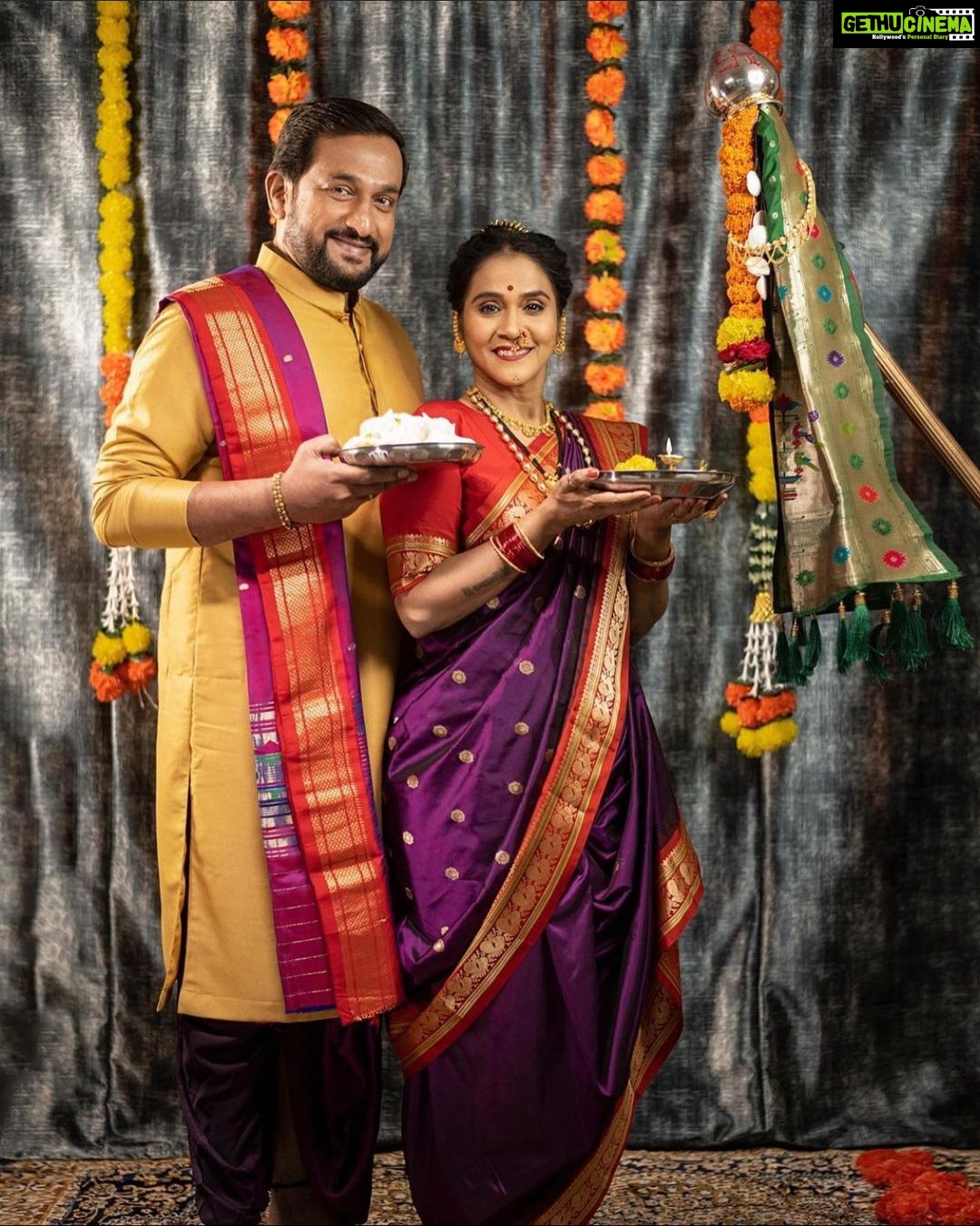 Rupali Bhosale Instagram - #GudiPadwa2023: Marathi celebrities share glimpses of their #GudiPadwa celebration! @rupalibhosle #amrutakhanvilkar @amrutakhanvilkar @ridhimapandit @priyamarathe @gaurikulkarni23 @nehhapendse @suyashtlk @oakprasad @manjiri_oak