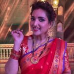 Rupali Bhosale Instagram - आपल्या माणसांचा आपला सोहळा... 'Star प्रवाह परिवार पुरस्कार २०२३' रविवार १९ मार्च संध्या. ७:०० वा. Star प्रवाहवर... #PravahParivaar2023 #परिवारपुरस्कार२०२३ #StarPravah @rupalibhosle