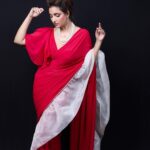 Rupali Bhosale Instagram - I STAND FOR FREEDOM OF EXPRESSION, DOING WHAT YOU BELIEVE IN, AND GOING AFTER YOUR DREAMS. ~ Madonna ~ Makeup by @mhatresameer60 Hair by @ruksar__99 Outfit by @the_rightknot Styling by @_pranitapari Jewellery by @maniyukta @pvcollection_6100 Clicked by @mandarbhadrike_photography Special Thanks to #Shrinivas ❤️ . . . . . #LifeIsBeautiful #FeelLife #PhotoShoot #InstaPic #Ootd #ThursdayVibes #ThursdayMood #Rupalibhosle #InstaPic #RockingRupali #RupaliWinningHearts #KeepLoving #AaiKutheKayKarte #Sanjana 🧿