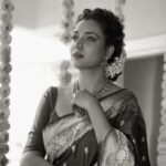 Rupali Bhosale Instagram - I said: what about my eyes? He said: Keep them on the road. I said: What about my passion? He said: Keep it burning. I said: What about my heart? He said: Tell me what you hold inside it? I said: Pain and sorrow. He said: Stay with it. The wound is the place where the Light enters you. ~ RuMi ~ Hair by @ruksar__99 Clicked by @miss_canon_21 Makeup 🙋🏻‍♀️ . . . . . . . #LifeIsBeautiful #Rumi #FeelLife #PositiveVibes #InstaPic #PhotoShoot #BlackAndWhite #Monday and #MondayVibes #SareeLover #RupaliBhosle #RockingRupali #RupaliWinningHearts #KeepLoving #Sanjana #StarPravah #AaiKutheKayKarte 🧿