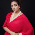 Rupali Bhosale Instagram - My heart is so small it's almost invisible. How can You place such big sorrows in it? "Look," He answered, "your eyes are even smaller, yet they behold the world. ~ RuMi ~ Makeup by @mhatresameer60 Hair by @ruksar__99 Outfit by @the_rightknot Styling by @_pranitapari Jewellery by @maniyukta @pvcollection_6100 Clicked by @mandarbhadrike_photography Special Thanks to #Shrinivas ❤️ . . . . . #LifeIsBeautiful #FeelLife #Rumi #StarPravahParivaarPuraskar2023 #PhotoShoot #MondayVibes #MondayMood #Rupalibhosle #InstaPic #RockingRupali #RupaliWinningHearts #KeepLoving #AaiKutheKayKarte #Sanjana 🧿