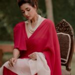 Rupali Bhosale Instagram - Carry your heart through this world like a life-giving sun. ~ RuMi ~ Makeup by @mhatresameer60 Hair by @ruksar__99 Outfit by @the_rightknot Styling by @_pranitapari Jewellery by @maniyukta @pvcollection_6100 Clicked by @gauravk6677 Special Thanks to #Shrinivas ❤️ . . . . . #LifeIsBeautiful #FeelLife #PhotoShoot #InstaPic #Ootd #ThursdayVibes #ThursdayMood #Rupalibhosle #InstaPic #RockingRupali #RupaliWinningHearts #KeepLoving #AaiKutheKayKarte #Sanjana 🧿