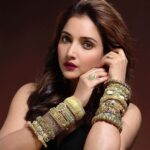Rupali Bhosale Instagram - Gratitude! Gratitude! Gratitude! Happy and honoured to be the face of @rankajewellersofficial. Ranka’s exclusive gold and diamond bangles collection. Indulge your wrists in this magic at any of Ranka stores across Pune and Thane. Makeup @saurabh_kapade Styled by @paragjaysingpure Clicked by @amitdesaiphotography Managed by @creativesparkcelebrity @its_ashwini_shendge Brand @rankajewellersofficial . . . . . . . #RankaJewellers #RankaJewellers #Pune #IndianWedding #Bangles #Bracelets #BridalBangles #WeddingJewellery #Jewellery #BridalJewellery #Wedding #IndianBride #Bride #Fashion #JewelleryDesign #DesignerJewellery #FashionJewellery #LifeIsBeautiful #Saree #Traditional #GratitudeAttitude #TeamWork #RankaJewellers #Ad #ThursdayVibes #RupaliBhosle #RockingRupali #RupaliWinningHearts #KeepLoving