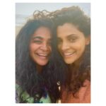 Saiyami Kher Instagram - @saiyami shines like a diamond who cannot go unnoticed. I felt her presence of love and realness on screen and off screen. We share many similar interest from Badminton to our love for @rogerfederer And we are hopeful to get tickets and are eagerly looking forward to watch him play in Wimbledon this year. Lovers of nature, classical music, poetry, fragrance of camphor spreading it's divinity. Walks ( although i cannot walk as fast as her 😃 ) crispy Bhindi, salted caramel icecream, solitude and cinema and also a self appointed fitness coach to me, Sai can speak as much as she can and be quiet and look at the waves passing by. I am so glad to have found this gem. Her passion for her craft and commitment to do better with each scene made me want to hug her every time i said a cut. After a conversation which started in July 21 @saiyami wraps a long Faadu journey. I wish her only love and many more stories she can tell through her eyes. We are not yet over as we will be there for each other through cinema & beyond cinema for a life time 💜 #fortheloveofcinema #faaduhumans #mindfulnessmatters #friendslikefamily #gratitude #faadu #sonyliv #lifeofafilmmaker #notwithoutmyteam #webseries