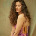 Saiyami Kher Instagram - Not used to this Friday night dressing up… @kadamajay @shnoy09 @malcolm_m_fernandes @prachirajaney
