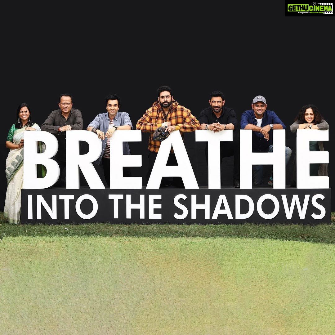 Saiyami Kher Instagram - And we are back! (Sadly couldn’t make it for this lovely family photo) But the thrills are back and how! Excited to join the Breathe franchise with the new season of #BreatheIntoTheShadows!✨ #BreatheOnPrime @primevideoin @breatheamazon @abundantiaent @bachchan @theamitsadh @nithyamenen @mayankvsharma @ivikramix @niddleagarwal @naveenkasturia @vijash @hrishikesh0304 @shrikantverma_ @vikramtuli @mayankvsharma @arshadasyed @priyawriter2912 @unbollywood