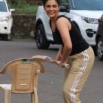 Saiyami Kher Instagram - It feels so good when nice people do well. @bhatia_ka_account started off with me, he was the 3rd AD looking after props. Dedicated, talented and sincere. 5 years later we are working together on Breathe and he’s now the associate director. The big boss. Playing cricket between long breaks on shoot has been a ritual. Harshit beat me a few times but I also thrashed him a few times.