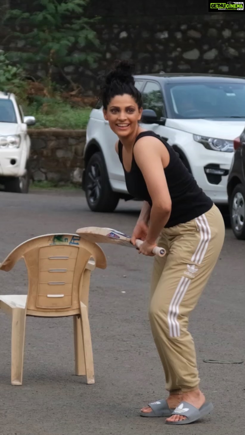 Saiyami Kher - 451.5K Likes - It feels so good when nice people do well. @bhatia_ka_account started off with me, he was the 3rd AD looking after props. Dedicated, talented and sincere. 5 years later we are working together on Breathe and he’s now the associate director. The big boss. Playing cricket between long breaks on shoot has been a ritual. Harshit beat me a few times but I also thrashed him a few times.