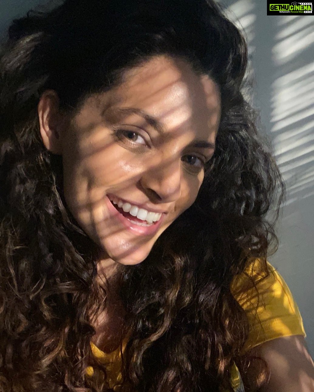 Saiyami Kher Instagram - Much needed Monday morning sunshine 🌞