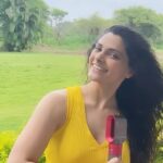 Saiyami Kher Instagram - My hair has never felt so good! Thanks to the @dyson Airwrap I managed to smoothen my crazy curls in a 6 mins, which usually takes like an hour. The Intelligent heat control technology didn’t make my hair feel any heat! I got carried away and tried other fun stuff with different tongs and curl attachments. I’m so glad I have this in my collection because it makes me feel like I have a salon at home! #GoodbyeExtremeHeat #DysonAirwrap #DysonIndia #DysonHairAtHome @dyson_india @dysonhair #ad #partnership