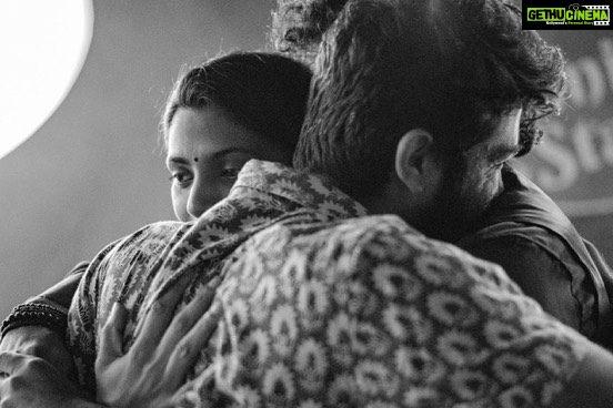 Saiyami Kher Instagram - 1 year of being happily married to Choked. While the film brought a lot of appreciation & good memories, it also brought me something I really needed through the pandemic. A support system. To my friends from Choked who’ve become like family, couldn't have gotten through this year without you. ❤️