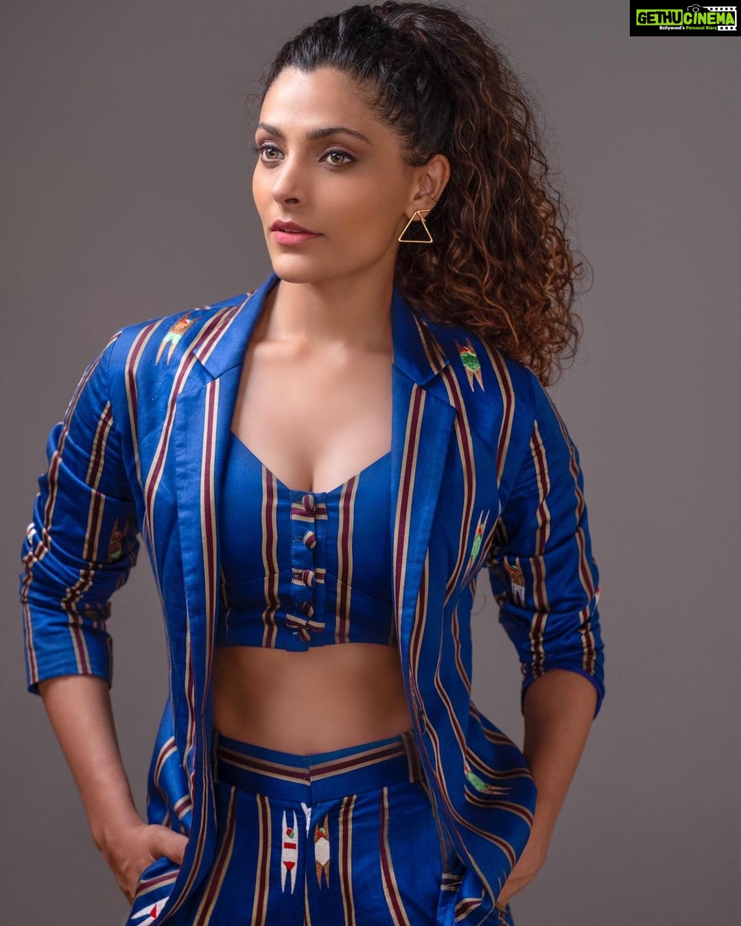 Saiyami Kher - 28.1K Likes - Suited up.
Wearing @pinkporcupines
Styled by @shnoy09
Shot by @rahulsawant