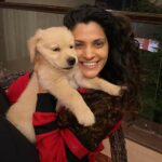 Saiyami Kher Instagram - Best company 🐶❤️