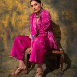 Saiyami Kher Instagram - My idea of fashion is feeling and looking good in something that makes me feel closest to the person I am. A very important factor is also comfort. Was very happy to wear this hot pink statement @punitbalanaofficial pant suit along with some beautiful @amrapalijewels and super comfy @aprajitatoorofficial footwear for the @htcity Ht’s most stylish. Shot by @rishabhkphotography 💕