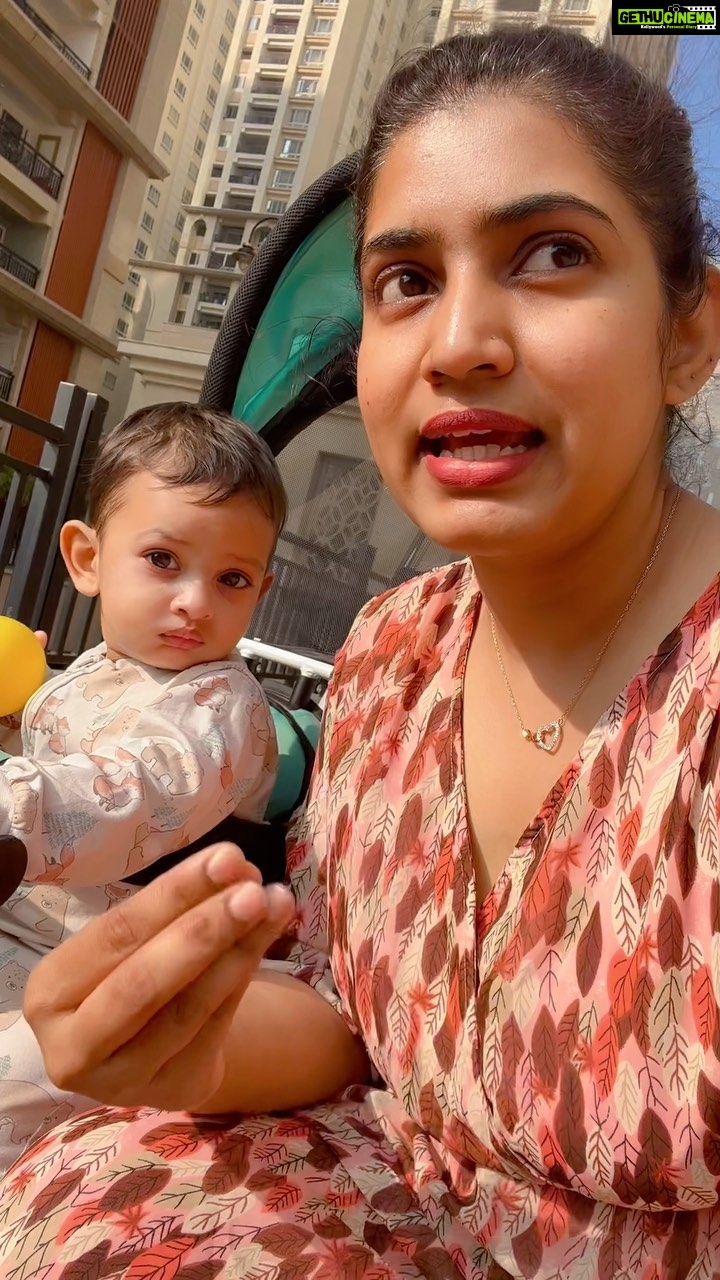 Sameera Sherief Instagram - Early learning, Daycare, Home schooling. Veetigurinchi chala mandi confusion undi. Intlone pillalaku chala vishayalu nerpinchochhu. Naa personal choice school ki teeskelladam. Migata 4 days a week school timings lo alanti activities ye chesyam. So that he gets into a routine. Ante. Also andariki neighbourhoods lo same age pillalu undaru. So nenu Ekam ki teesketanu. Nenu vaaditone unta. N nene activities chepista. So maa bond inka strong avtundi. #MomSon #MomAndSon #Arhaan #SyedArhaan #SameeraSherief