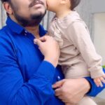 Sameera Sherief Instagram - Arhaan met his dad after 2 months. A moment worth capturing ❤ Love watching them both together ❤ . . . . I wish someone captured my moments too. ❤