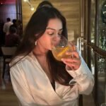 Samiksha Jaiswal Instagram - Love in every sip.🤍 Neuma