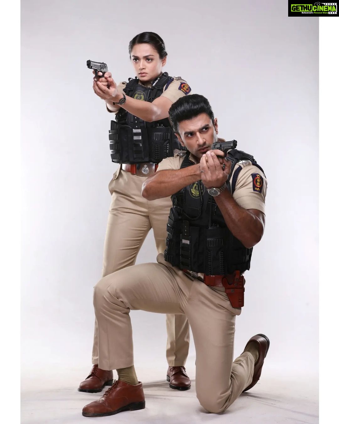Samiksha Jaiswal Instagram - SUGANDHA AND AYUSHMAN ARE COMING ON YOUR SCREENS! Watch "CONTROL ROOM" every Saturday and Sunday only on Dangal. @yashpatnaikofficial @dangal_tv_channel @nishantsinghm_official #acp #policeofficer #dangal