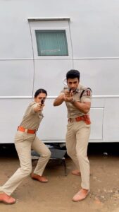 Samiksha Jaiswal Instagram - Love Hate relationship of Ayushman and Sugandha be like 😏 #controlroom #nishantmalkhani #samikshajaiswal @dangal_tv_channel