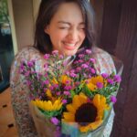 Samiksha Jaiswal Instagram - 🌻Peace. Love. Sunshine & Sunflowers!🌻 . . . . . . . . . . . . . . . . . Thank you so much @ankitashivhare for making me smile! Welcome to the family. ❤️