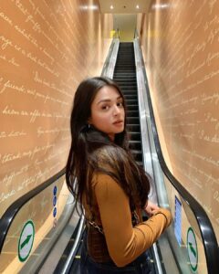 Samiksha Jaiswal Instagram - 🍩