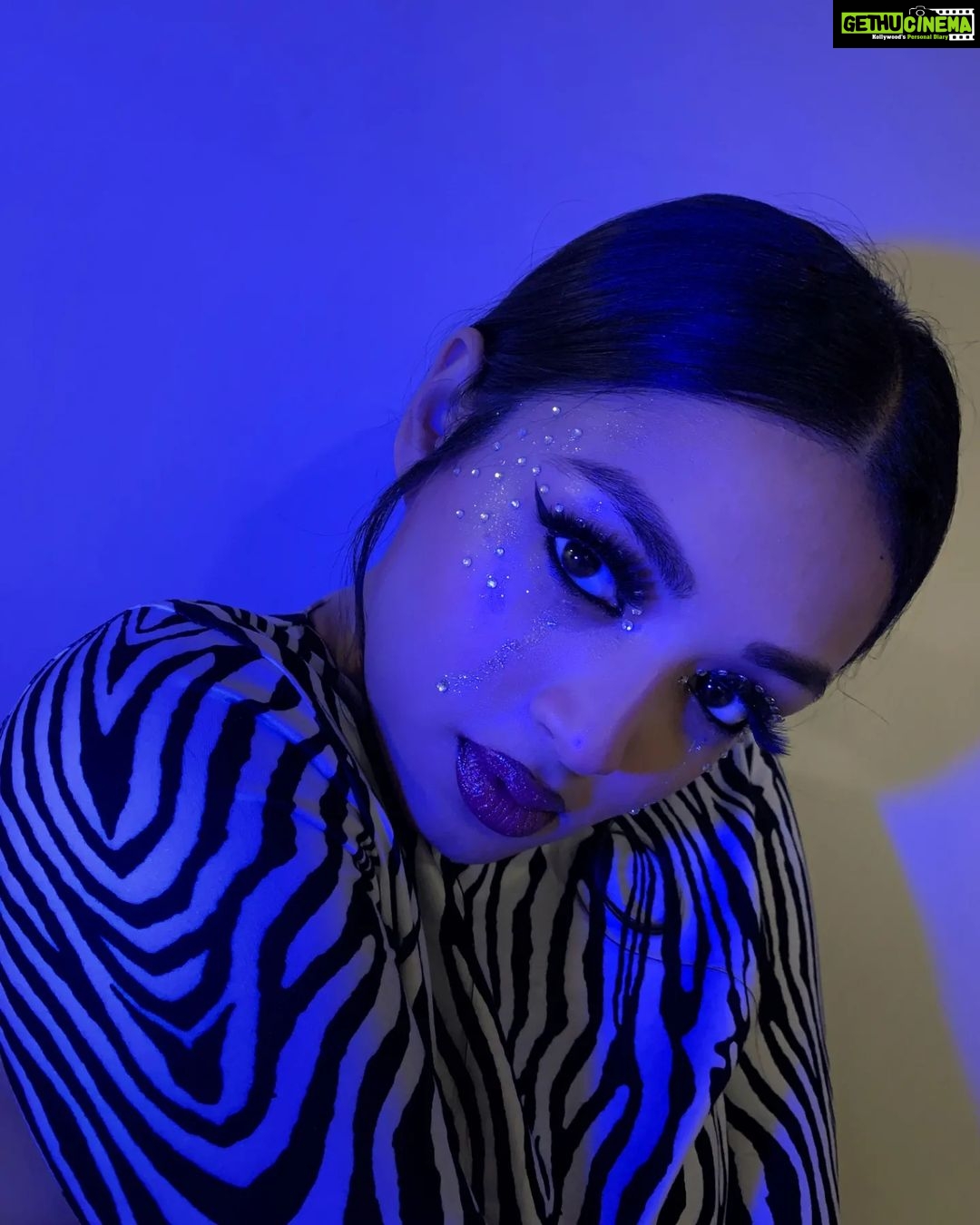 Samiksha Jaiswal Instagram - "The Universe Is Just Out Here Giving Zero F*Cks." ~ Maddy . . . . . . . . . . . . . #euphoria #maddyperez #zendaya #lookoftheday #alexademie