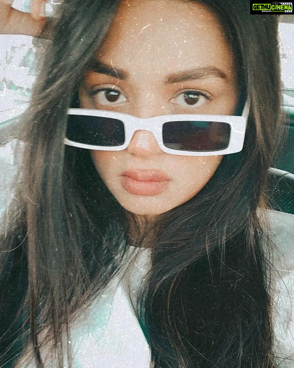 Samiksha Jaiswal Instagram - Girl, celebrate yourself. Nobody knows what it takes to be you! 🤍