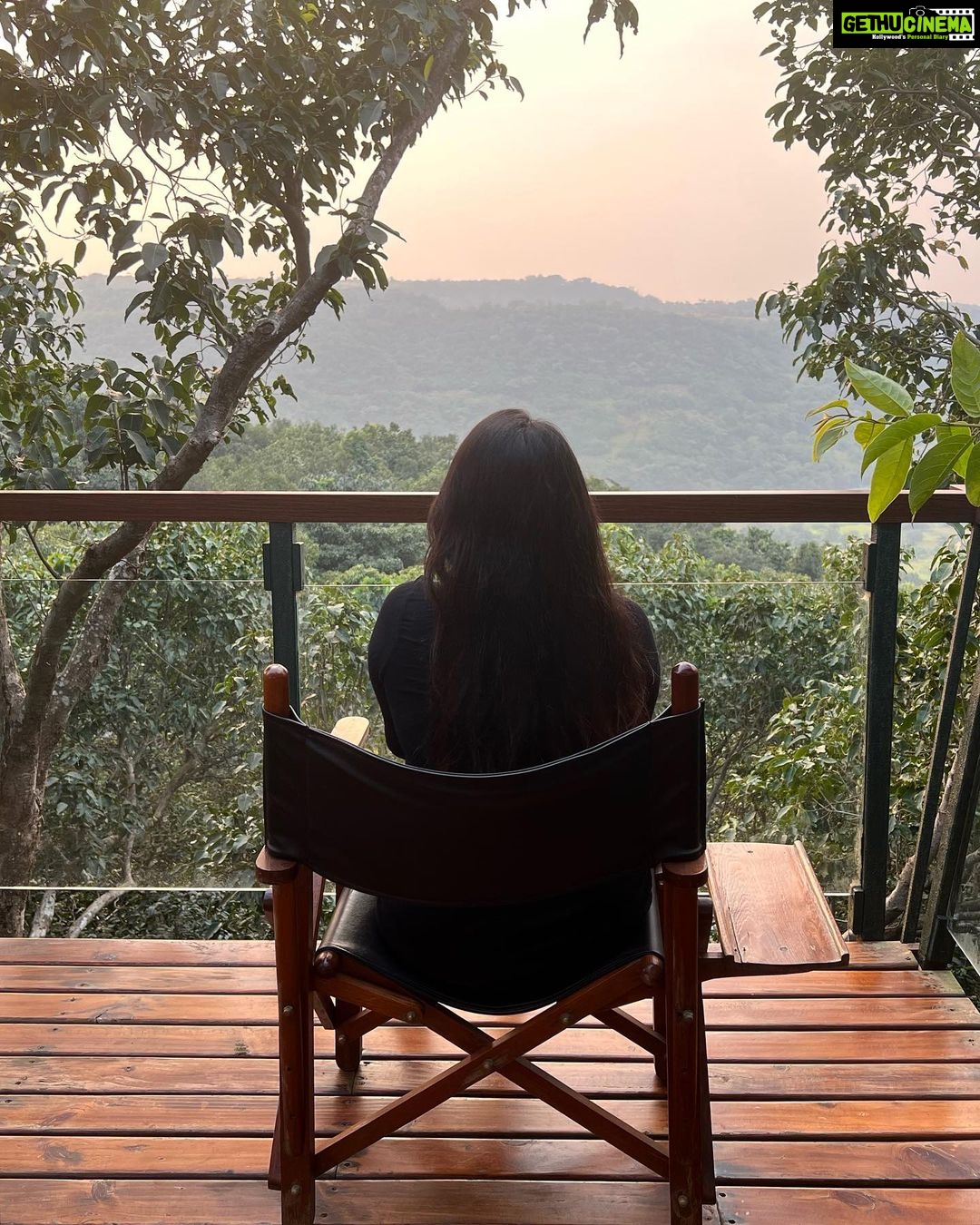 Samiksha Jaiswal Instagram - All you need is love and sunsets.💛 The Machan Tree House, Lonavala Hill